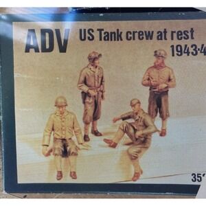 Azimut ADV 35259 US Army Tank Crew at Rest 1943–45 Resin Model Kit 1/35 WWII